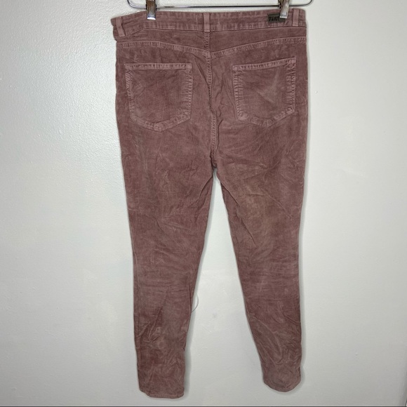 Paige Hoxton High-Rise Skinny Jeans in Faded Mauve Size 32 - Picture 7 of 10
